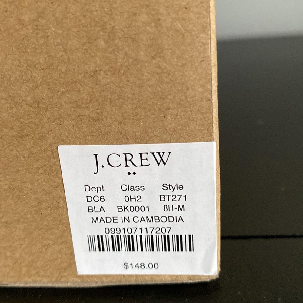 J. Crew Classic Black Loafers w Gold Accent Bar Size 8.5M Brand New in Box - Picture 8 of 11